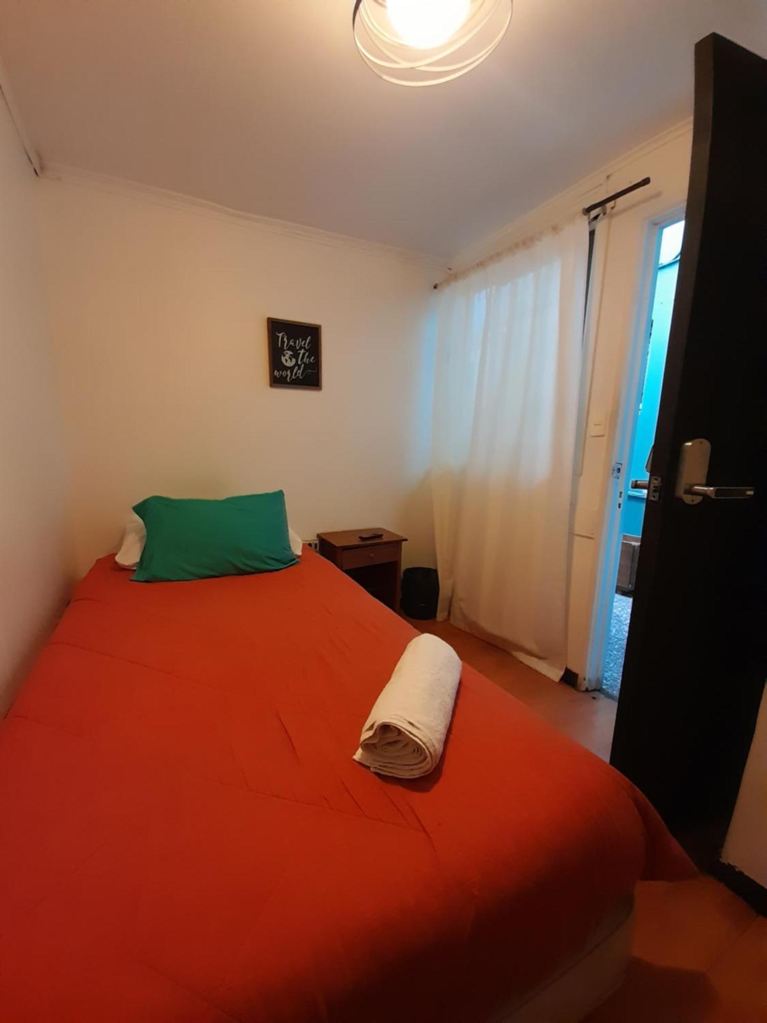 Atacama Hostel Backpackers Santiago Exterior photo